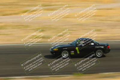 media/May-31-2025-CalClub SCCA (Sat) [[2c1a04e1ee]]/Race/Group 5/Turn 4b/